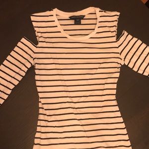 French Connection 🙈 cold shoulder